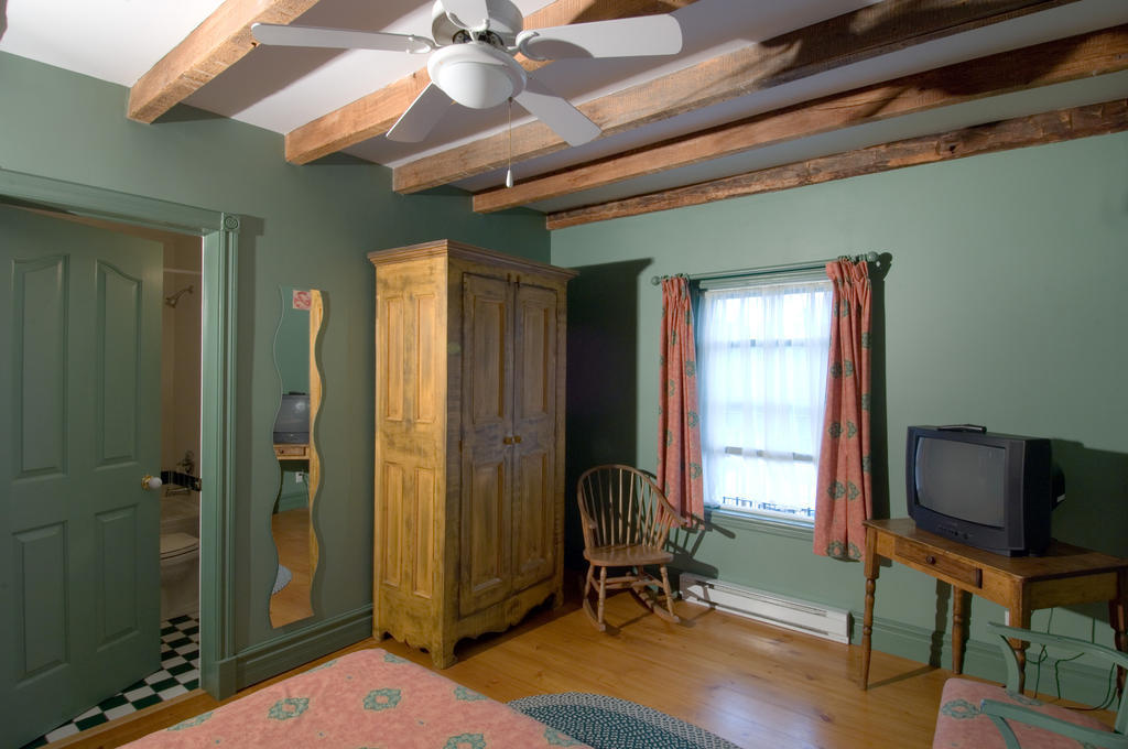 Auberge Knowlton Lac-Brome Habitación foto